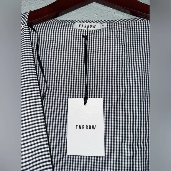 NWT Farrow Women Puffer sleeve top gingham plaid black white wrap tie Size S - Picture 4 of 5
